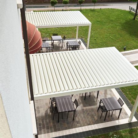 Albergo Antica Corte Marchesini Campagna Lupia Exterior foto
