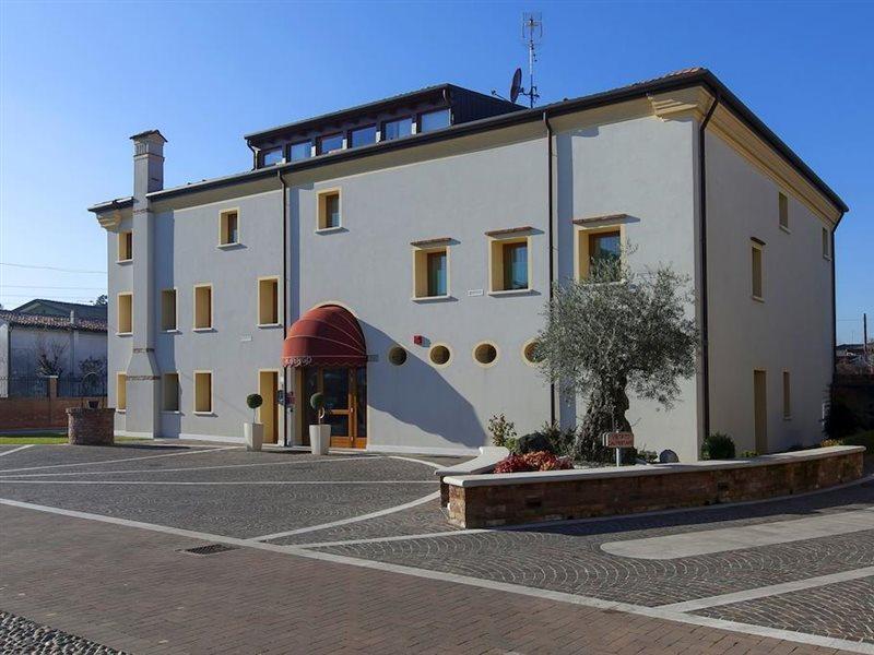 Albergo Antica Corte Marchesini Campagna Lupia Exterior foto