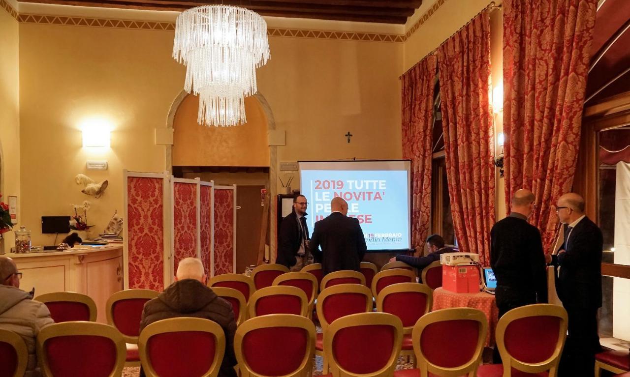 Albergo Antica Corte Marchesini Campagna Lupia Exterior foto