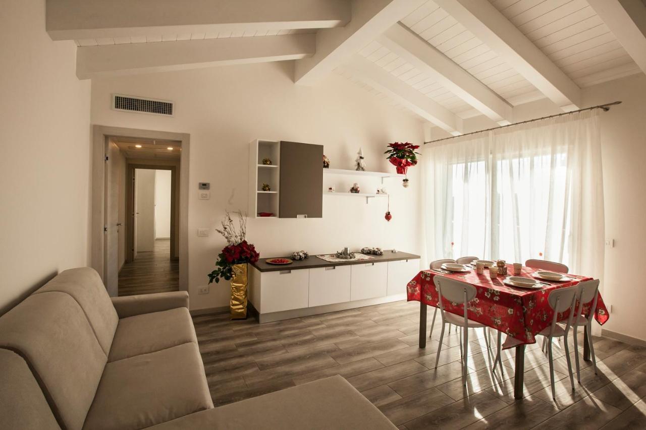 Albergo Antica Corte Marchesini Campagna Lupia Exterior foto